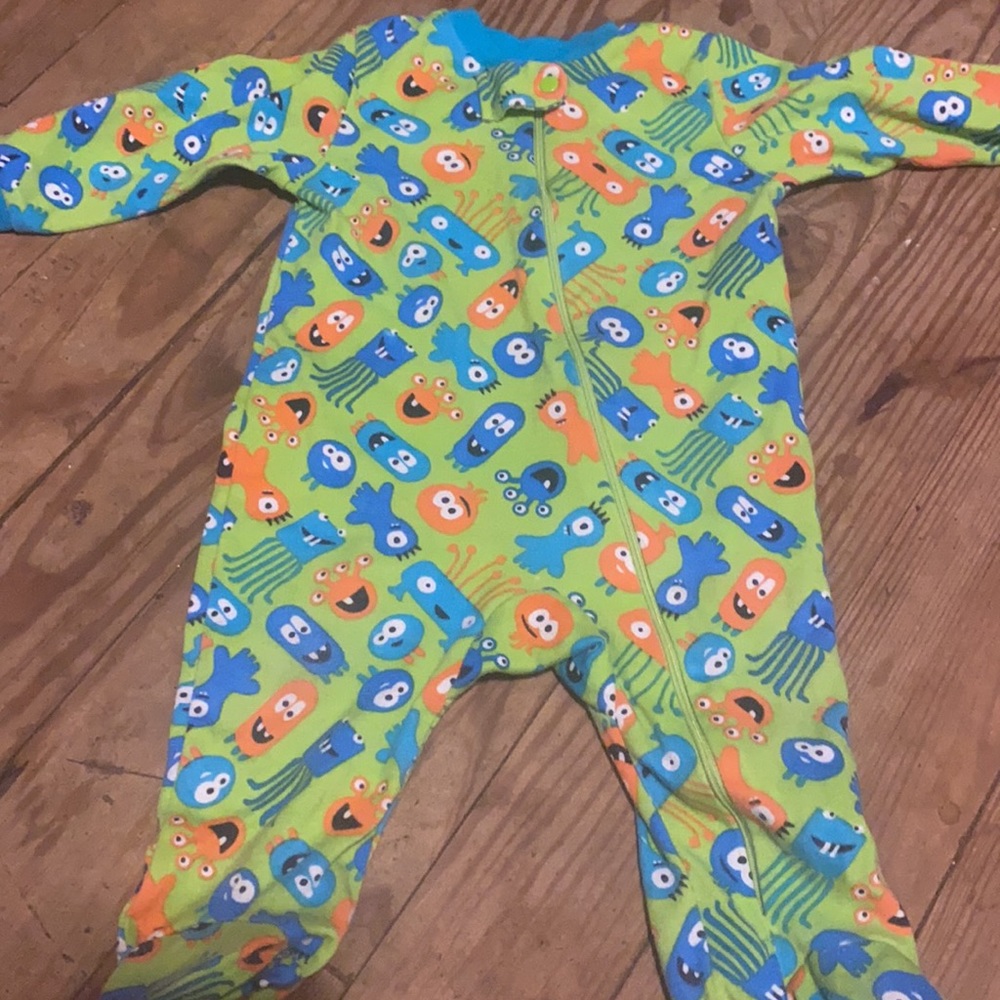 6-9 month bundle - Picture 6 of 6